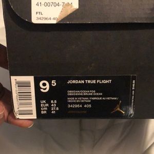 Jordan true flight new never wear